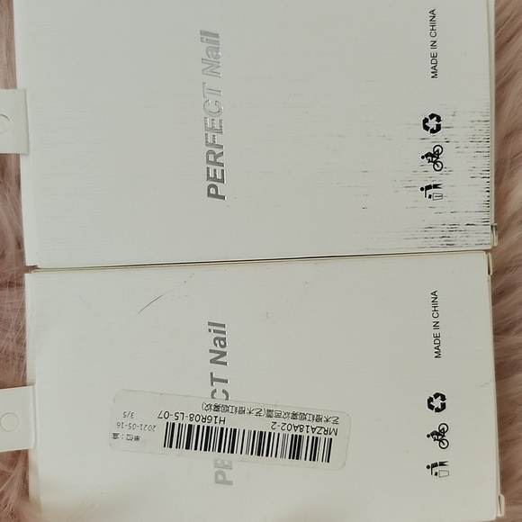 BOGO SALE!! Brand New PERFECT NAIL False Nails - Picture 2 of 4